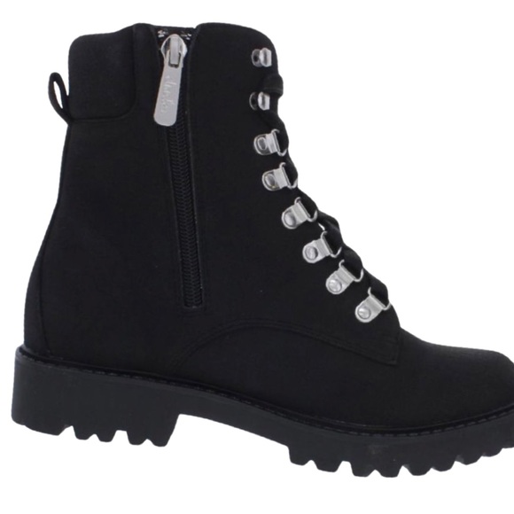 Charles by charles david randy boot
black combat boots size 9 NWOT - Picture 2 of 9